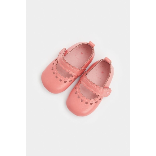 Baby girl best sale leather shoes